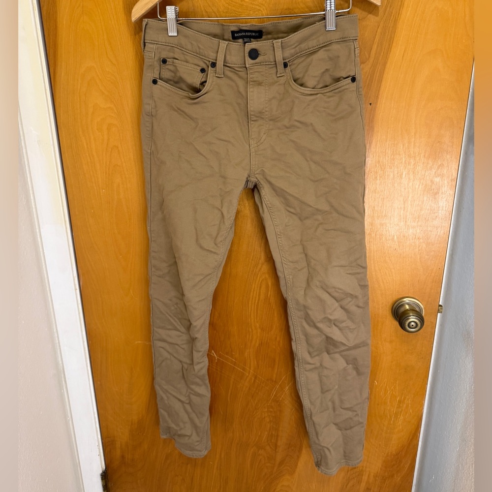 Banana Republic Khaki Pants